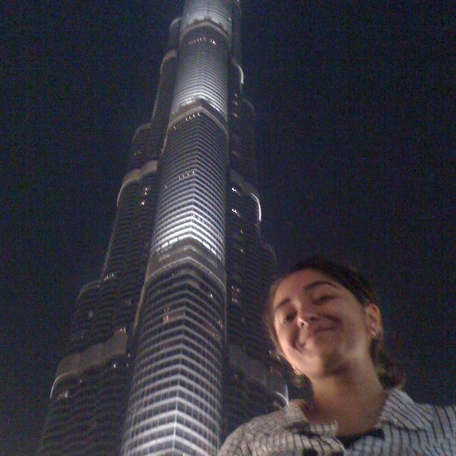 Sachi in front of the Burj Khalifa